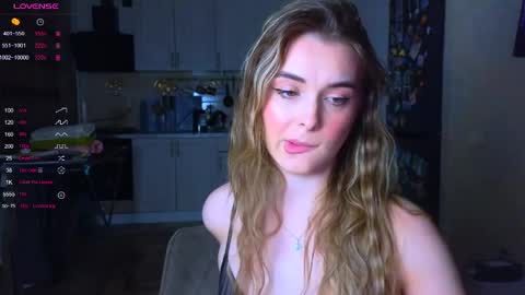 Darlina online show from April 4, 7:43 pm