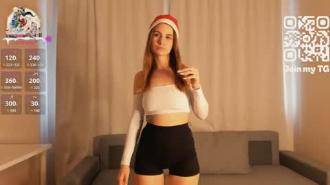 Chloe online show from December 27, 8:24 am