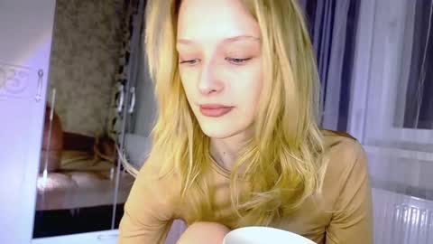 D online show from March 3, 2:49 pm