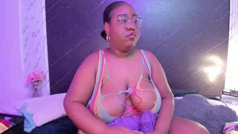  Darnell Queen online show from October 10, 5:13 am