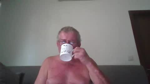 darwincock online show from May 8, 4:51 am