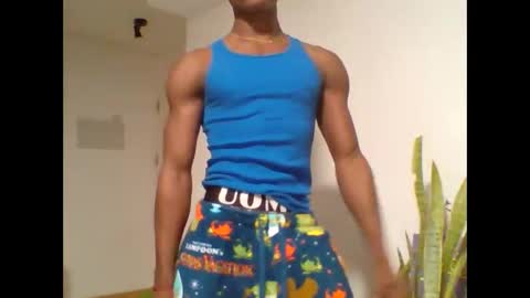 dave_blackcock831930 online show from June 8, 12:05 am
