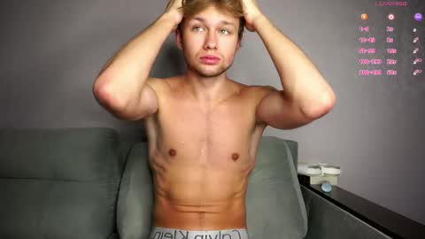 DAVE online show from April 22, 7:43 pm