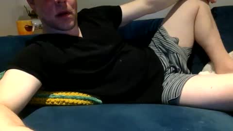 daveb709709709 online show from April 14, 2:15 am