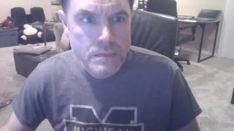 daved14u online show from March 22, 6:28 am