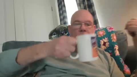 davesfun2 online show from February 1, 2:36 pm