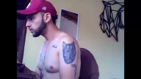 Snapshot of david23vergota chatting on October 15, 5:14 pm david23vergota online show from October 15, 5:14 pm