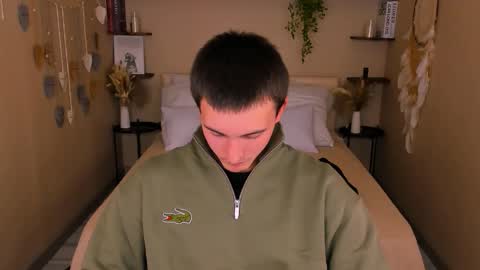 Snapshot of david__diamond chatting on October 1, 9:35 pm David online show from October 1, 9:35 pm