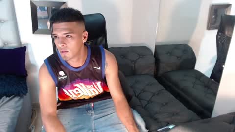 david_bandercock online show from December 22, 3:55 am