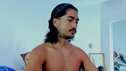 Snapshot of david_johnson372 chatting on October 13, 11:56 am Hey im David that loves to explore and speak their fantasies. Very open talktative and nice. Feel free to chat with me online show from October 13, 11:56 am