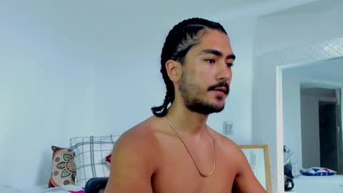 Snapshot of david_johnson372 chatting on October 22, 12:29 pm Hey im David that loves to explore and speak their fantasies. Very open talktative and nice. Feel free to chat with me online show from October 22, 12:29 pm