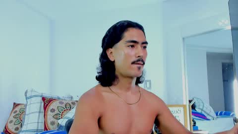 Snapshot of david_johnson372 chatting on September 20, 11:46 am Hey im David that loves to explore and speak their fantasies. Very open talktative and nice. Feel free to chat with me online show from September 20, 11:46 am