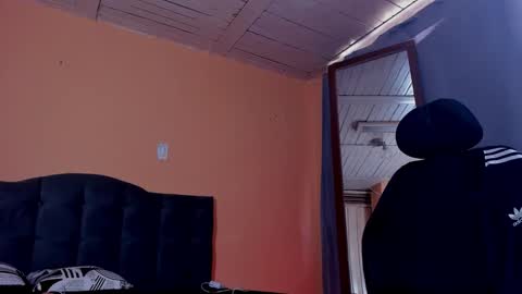 Snapshot of david_savage_ chatting on February 7, 5:07 pm david online show from February 7, 5:07 pm