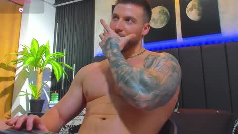 David Blakee online show from February 18, 7:10 am