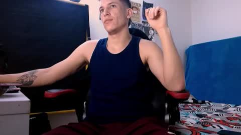 davidsalazar33 online show from February 11, 7:29 pm