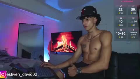 Estiven online show from September 18, 3:43 am