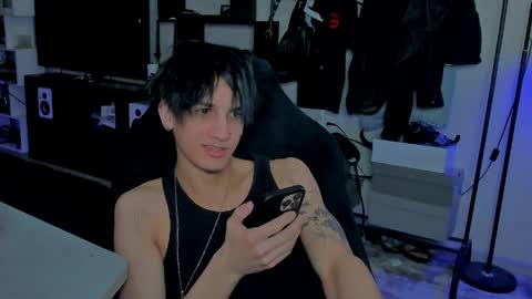 davis online show from April 27, 2:14 pm