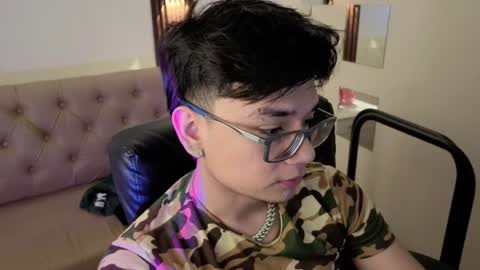 davoxer online show from April 9, 3:43 am