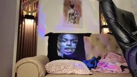 davoxer online show from June 6, 7:03 am