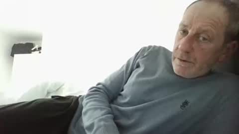 davyboi15 online show from April 12, 4:44 pm