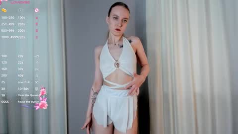 Emily online show from October 23, 8:16 am