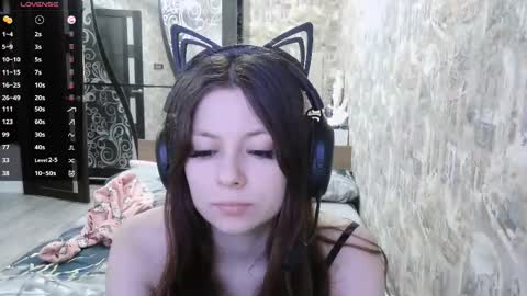 Alice online show from November 18, 8:28 am