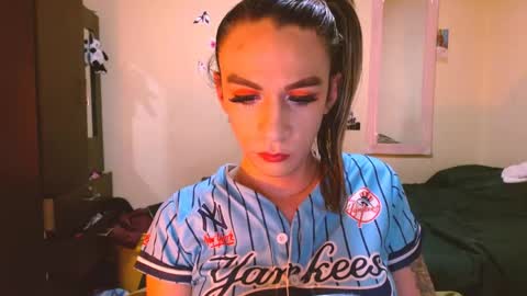 dayanna_01_ online show from May 30, 7:34 pm