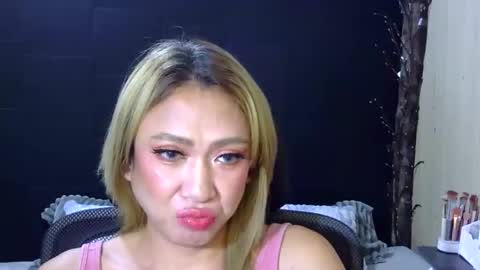 stephaniechim online show from May 9, 6:25 pm