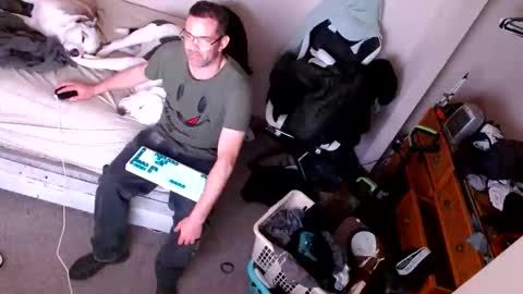 dbfroge online show from February 22, 6:50 am