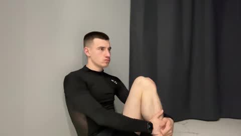 alexlove online show from April 29, 8:02 pm