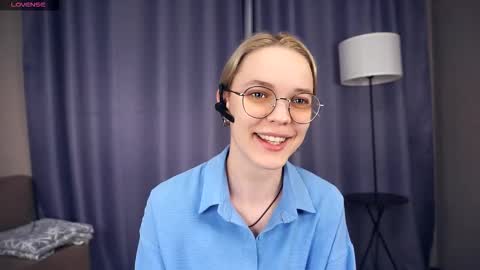Charlie 18yo online show from September 11, 4:19 pm