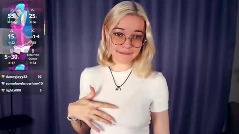 Charlie 18yo online show from November 19, 6:02 am