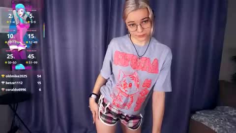 Charlie 18yo online show from November 24, 6:34 am