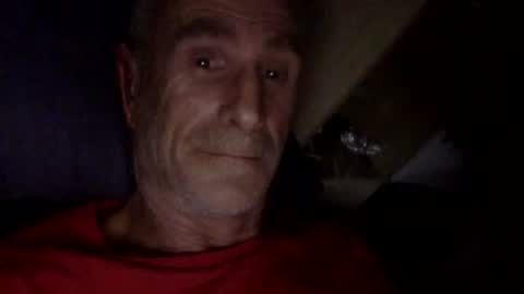 deanofflove221000 online show from November 3, 11:06 pm