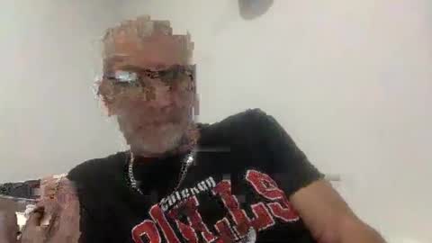 deanofflove221000 online show from September 11, 11:33 am