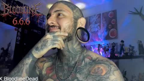    online show from March 25, 7:09 pm