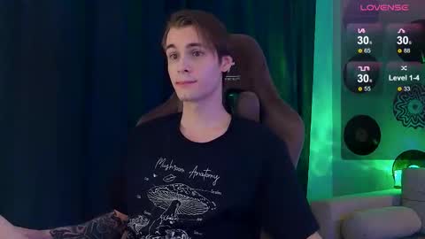 Samuel online show from March 19, 1:33 am