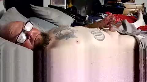 decoyx5o5 online show from January 31, 7:18 am