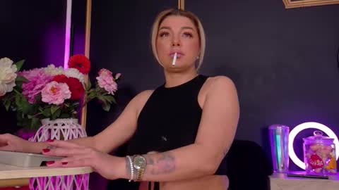 Deea online show from January 14, 7:44 pm