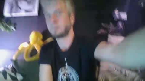 Deen online show from January 4, 11:38 pm