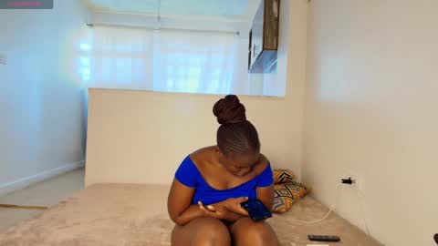 Dee online show from April 1, 5:19 am