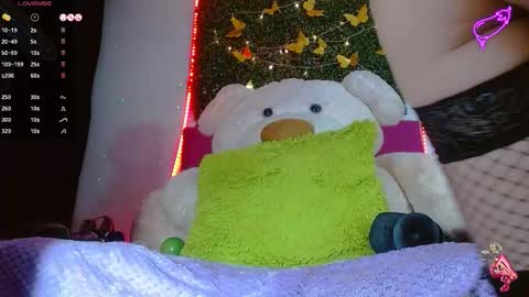 Selena online show from November 26, 2:09 am