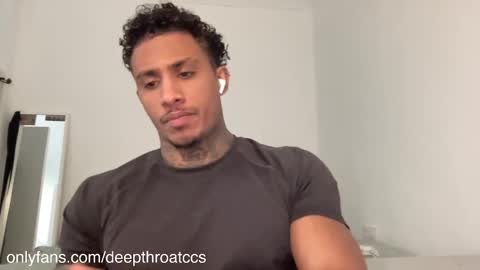 deepthroatfucker_ccs online show from December 11, 12:55 pm