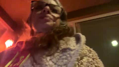 Tori online show from December 7, 5:32 am