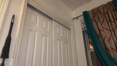 Tori online show from November 28, 5:15 am