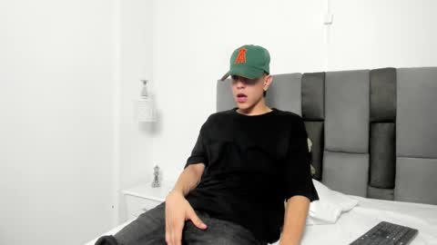 DEIVY online show from February 14, 5:19 am