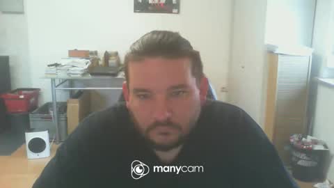 Snapshot of deinspielzeug87 chatting on March 4, 10:46 am deinspielzeug87 online show from March 4, 10:46 am