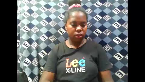 deliah712909 online show from November 16, 4:25 am