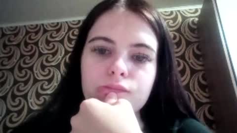 Kiki online show from July 24, 5:26 am