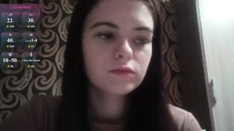 Kiki online show from June 26, 5:24 am